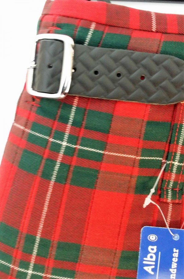 Macgregor2200-600x906